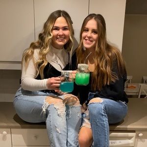 Meet your Posher, Madison